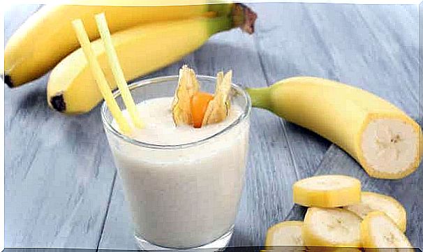 Banana is a food that stimulates acetylcholine production.