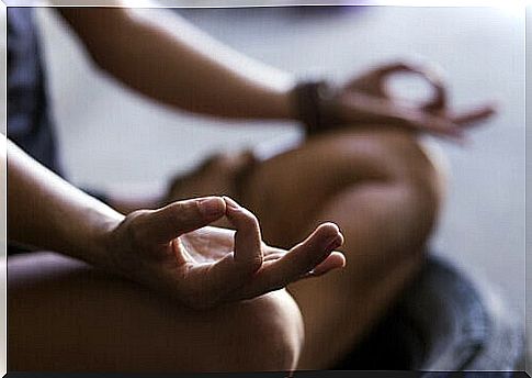 Learn the 4 essential steps to start meditating