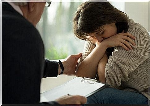 woman at the therapist's office